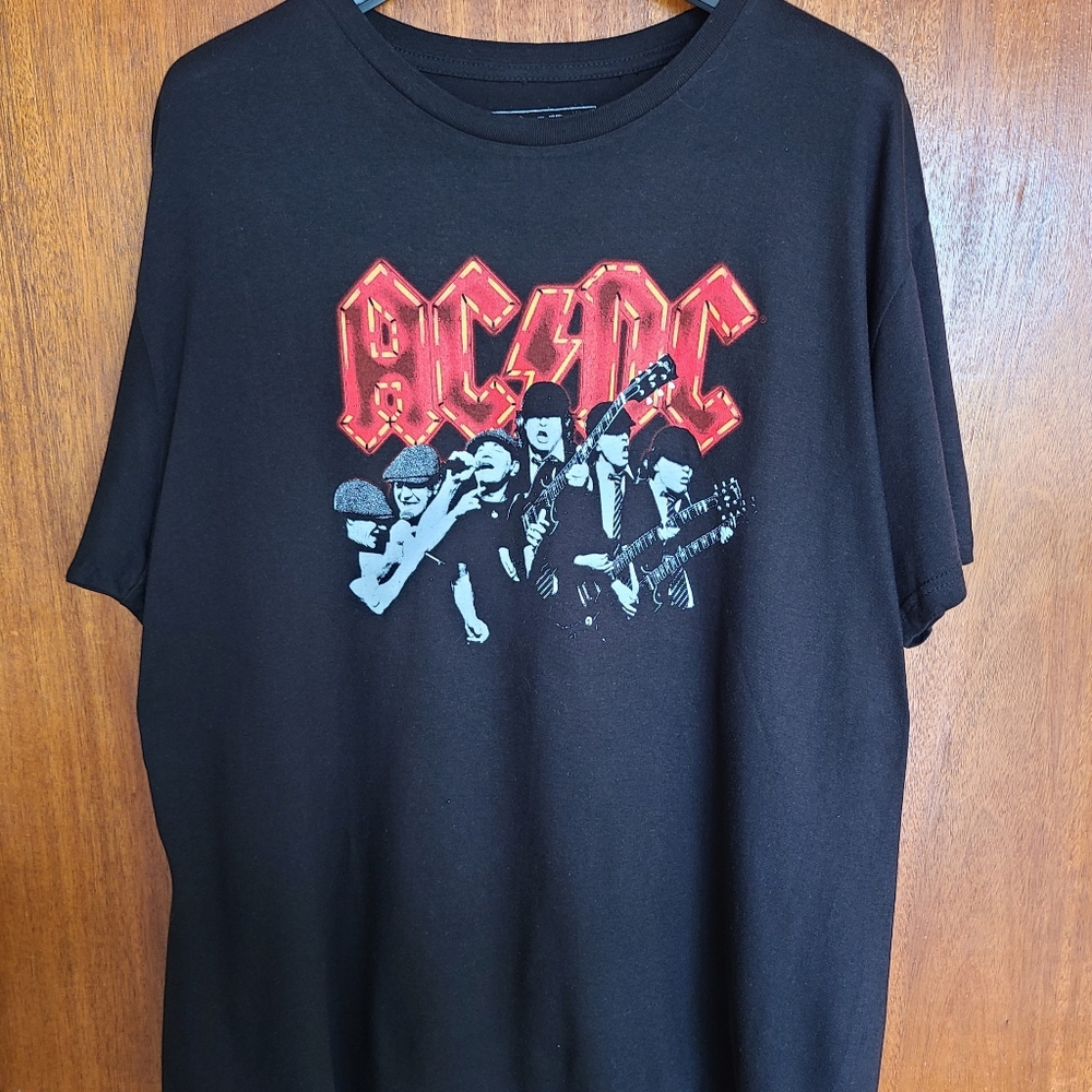 AC⚡️DC - Official Band T
